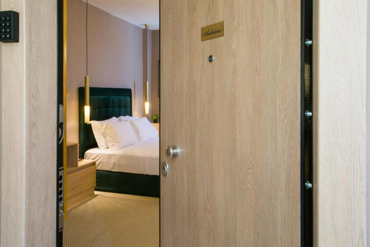 סלוניקי Marizas Luxury Suites #1 דירה